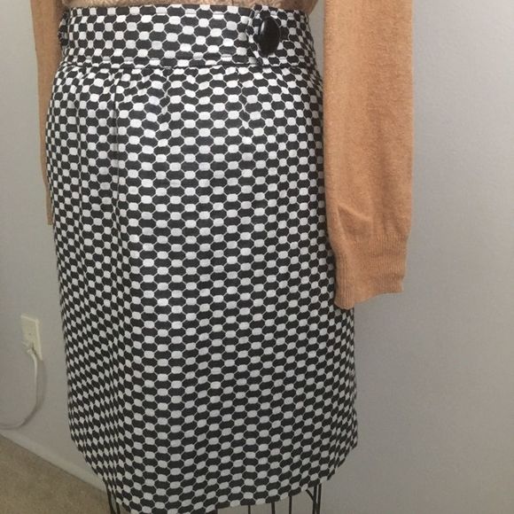 BANANA REPUBLIC mod mini skirt - Picture 5 of 5